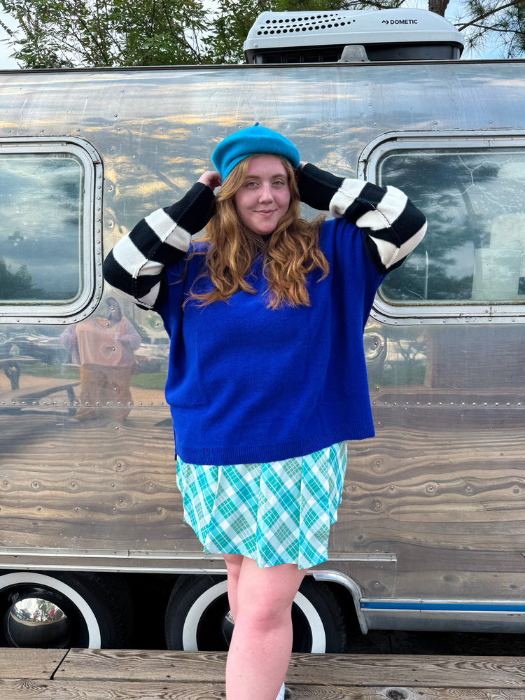 
            
                Load image into Gallery viewer, Frosted Fantasy Plaid Skirt (S-3XL)
            
        