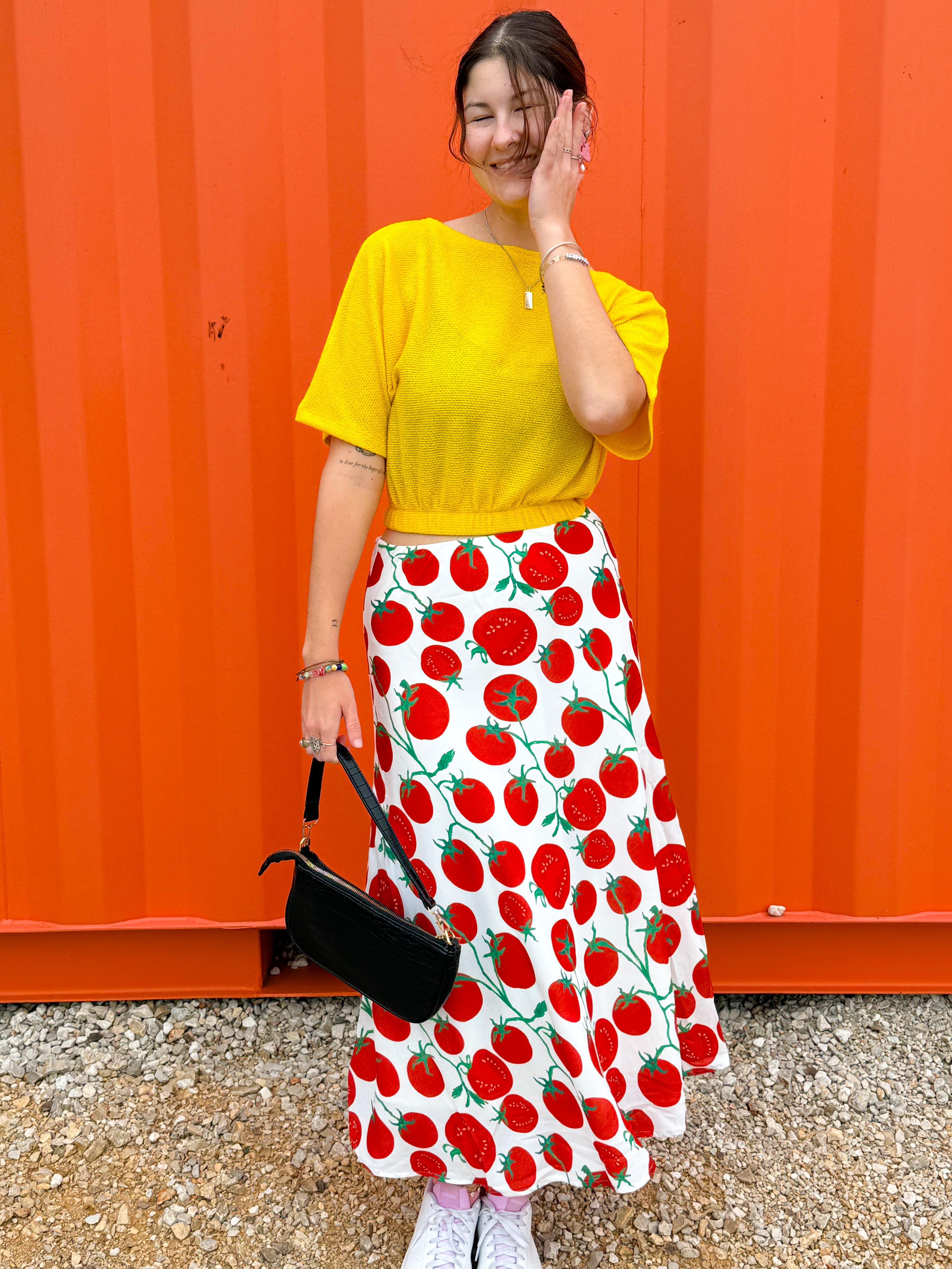 Picking Tomatoes Midi Skirt (S-3XL)