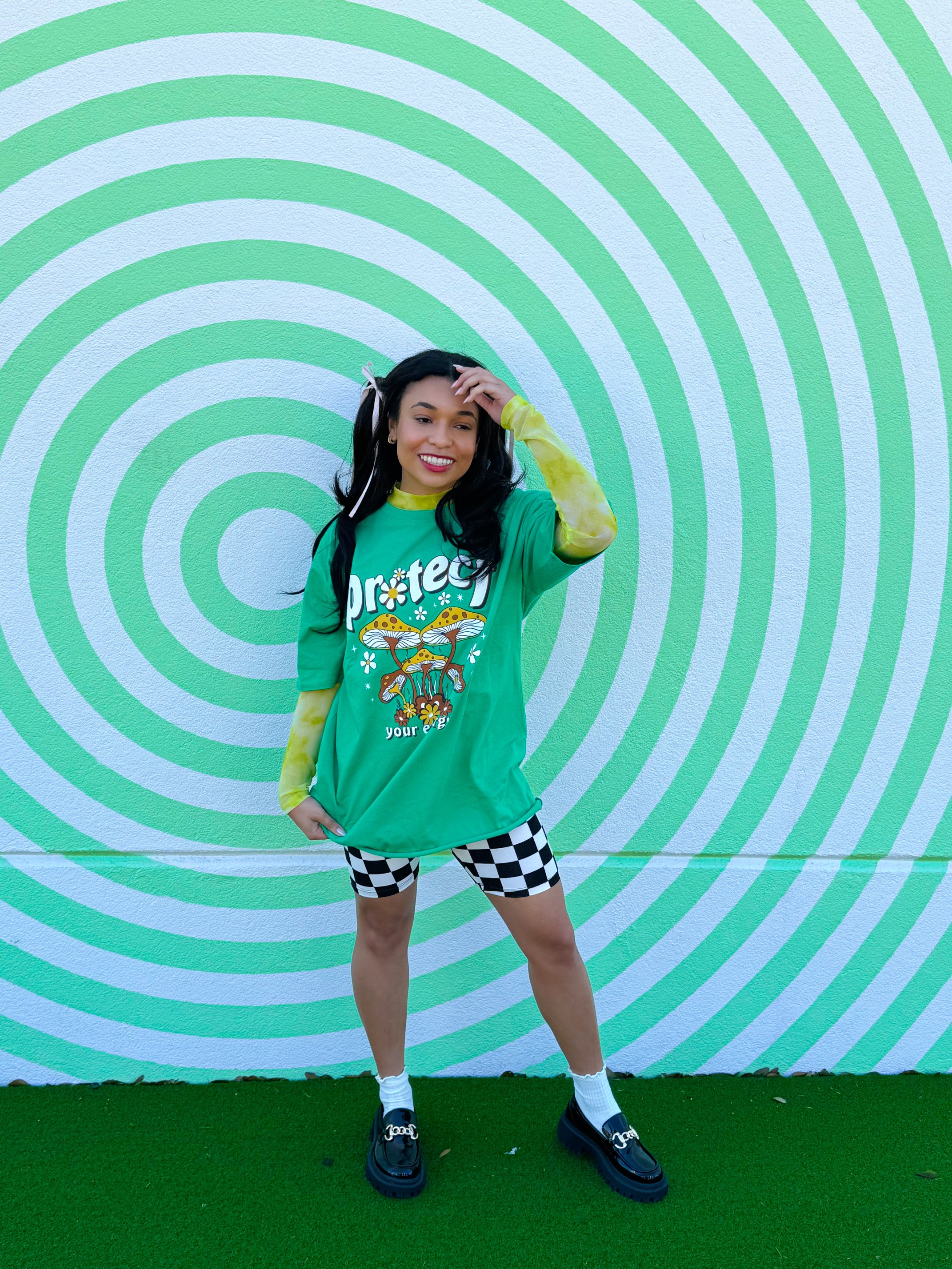 Kiwi Green Graphic Tee (XL)