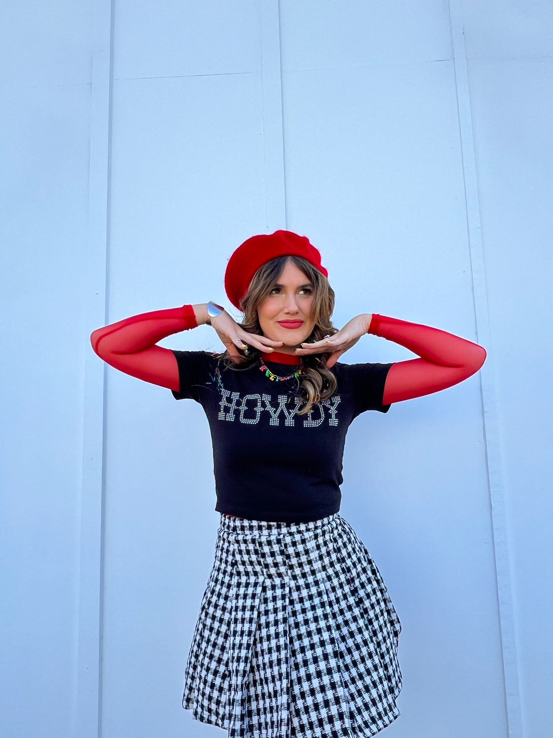 Howdy Rhinestone Tee (S-3XL)