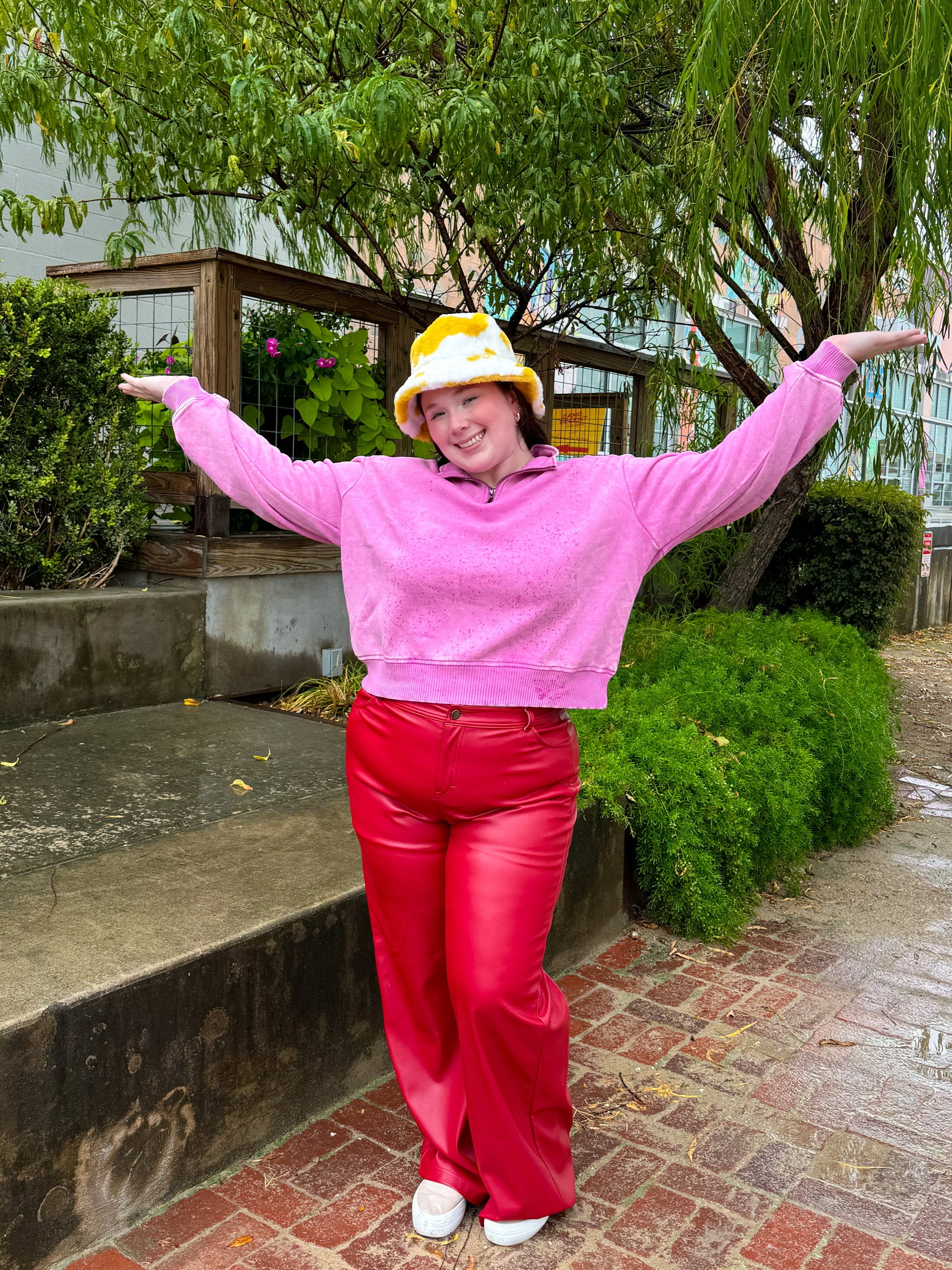 Red Licorice Leather Pants (S-3XL)