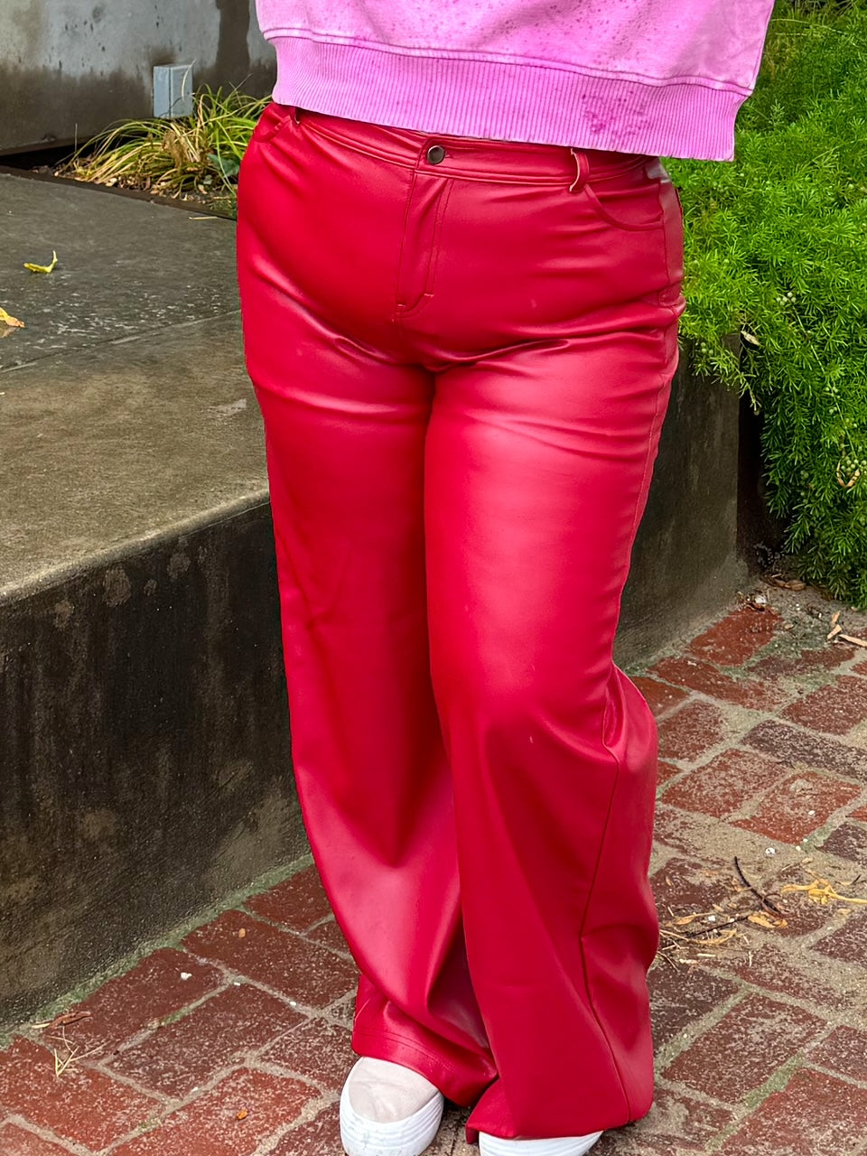 Red Licorice Leather Pants (S-3XL)