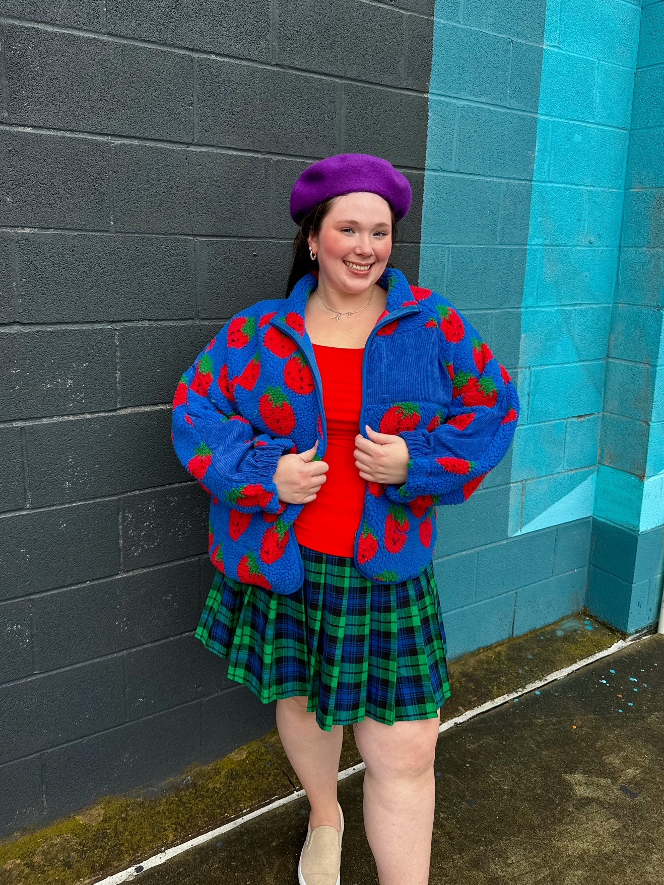 Berry Picking Sherpa in Blue (S-3XL)