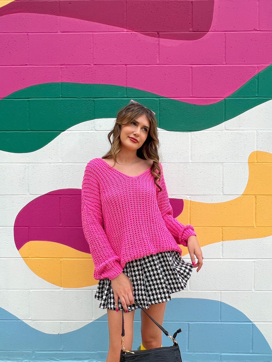 Missing Summer V-neck sweater (S-L)