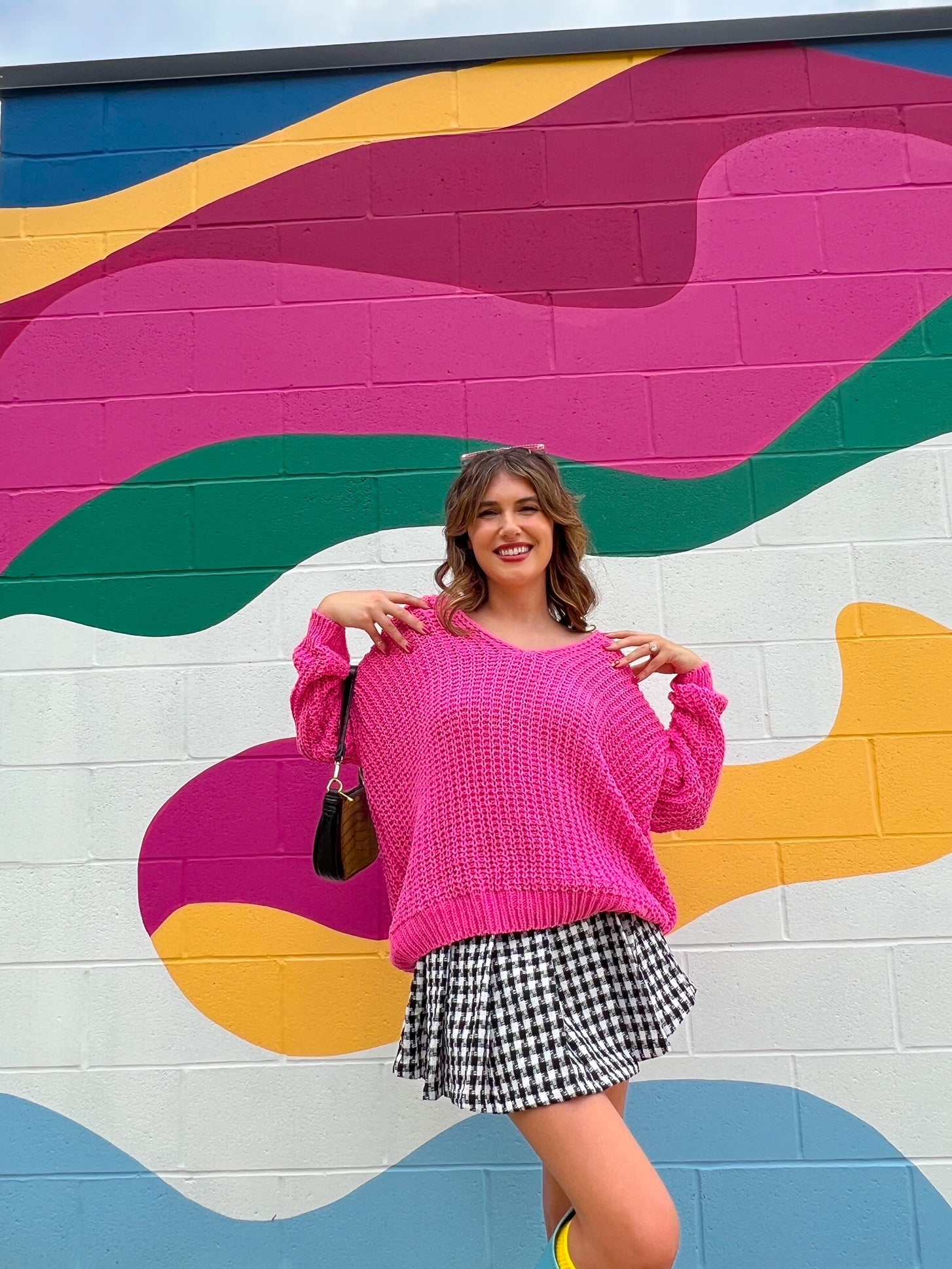 Missing Summer V-neck sweater (S-L)