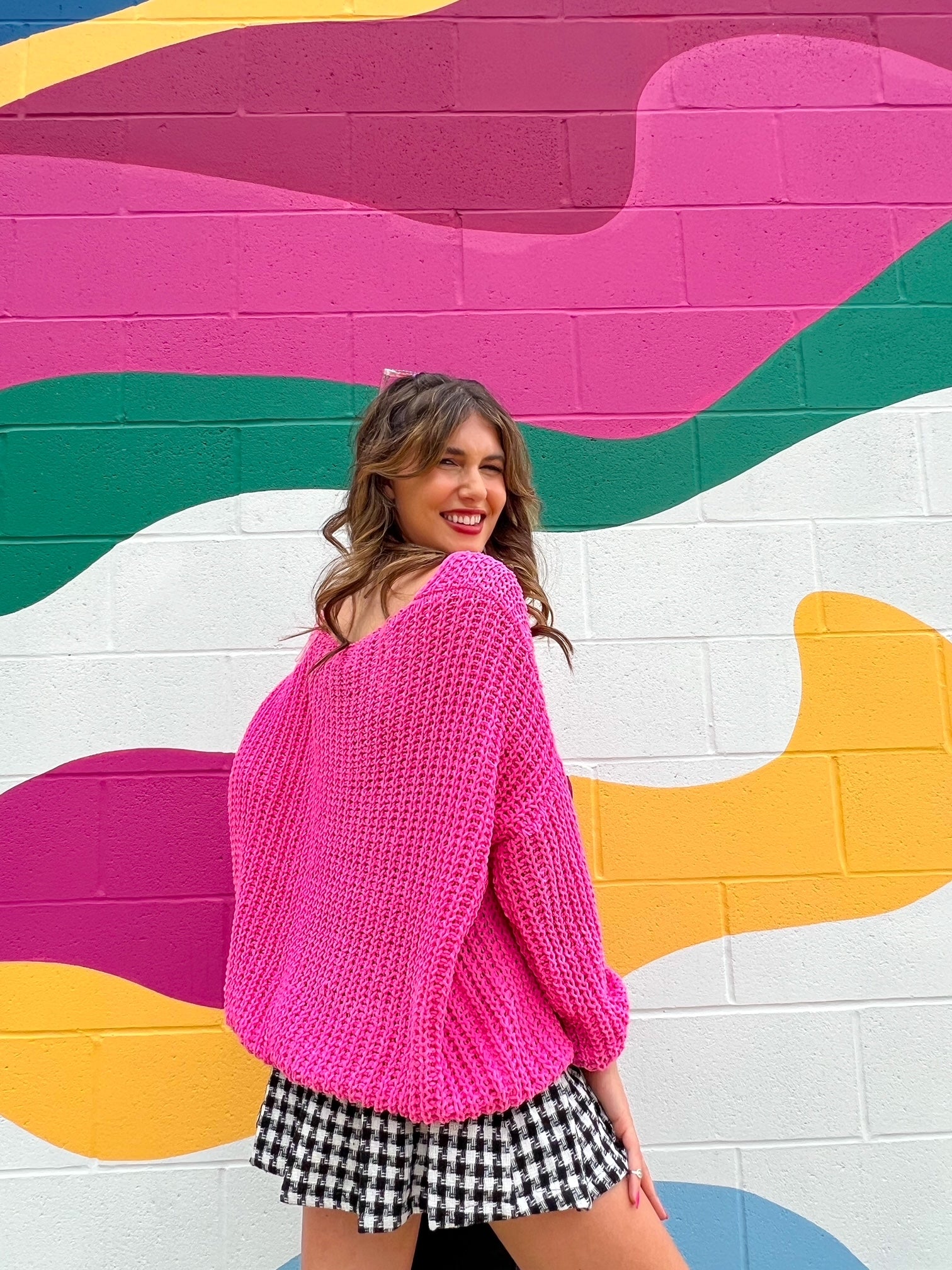 Missing Summer V-neck sweater (S-L)