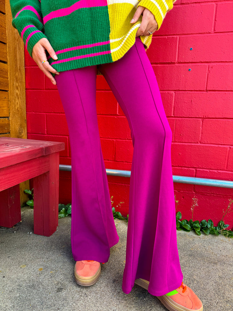 Weekend Vibes Berry Flare Pants (S-3XL)