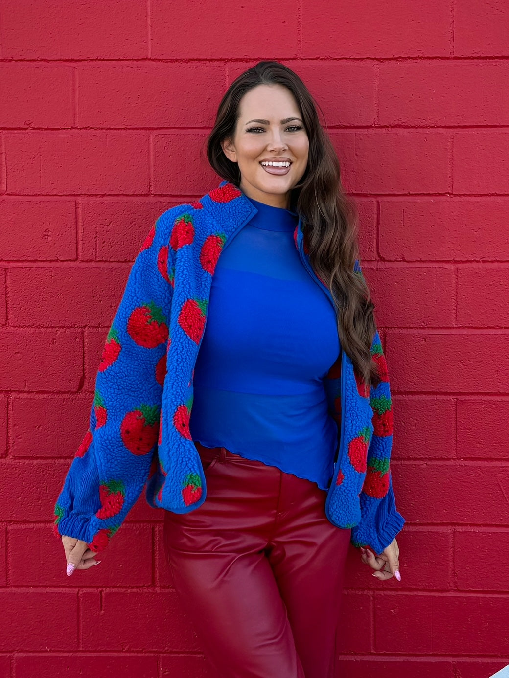 Berry Picking Sherpa in Blue (S-3XL)