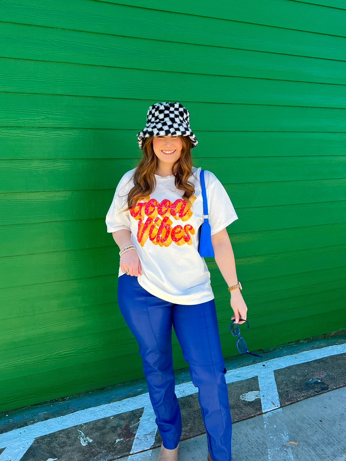 Good Vibes Oversized Tee (small)