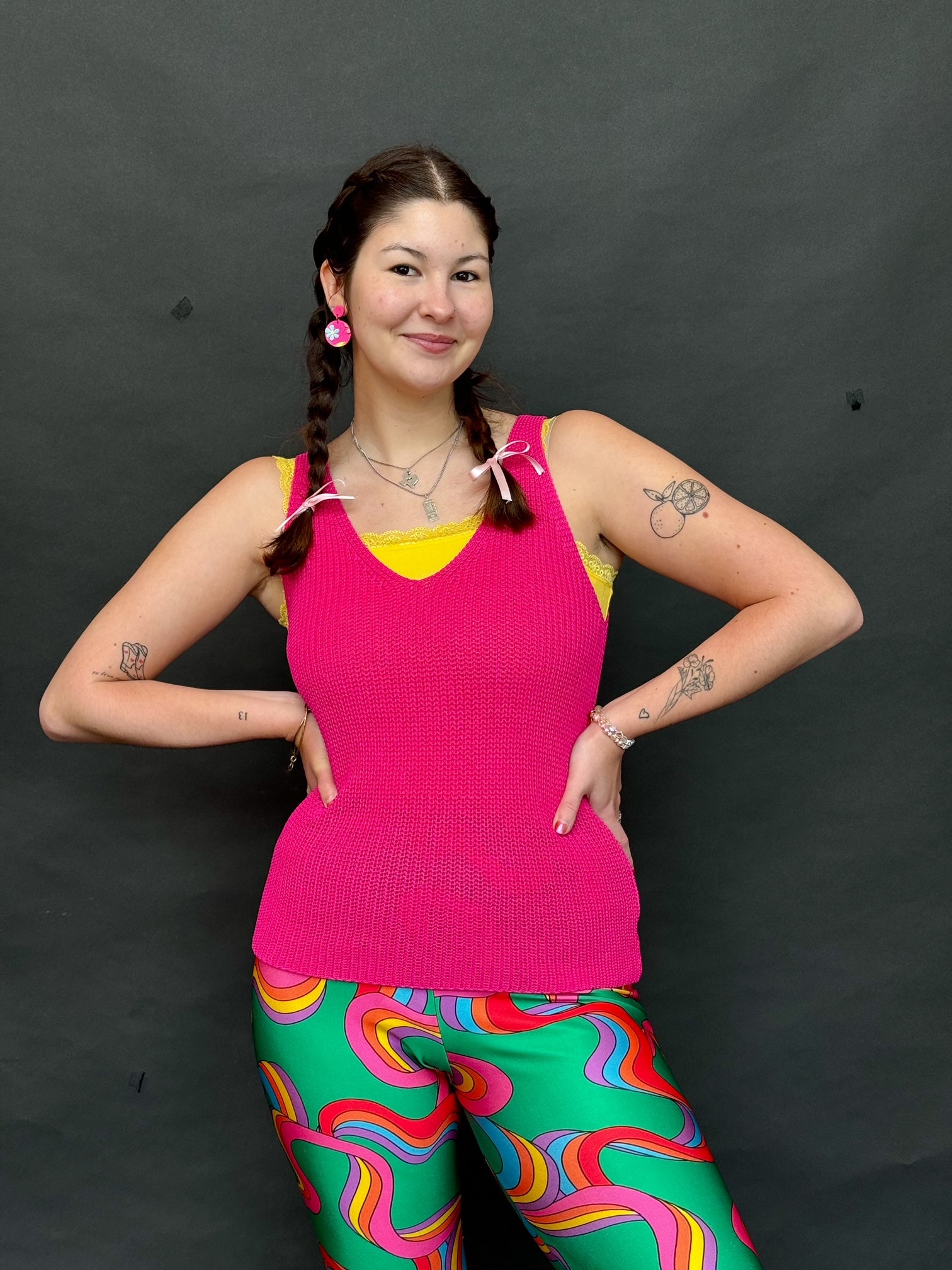 Get a Clue Pink Knitted Tank (S-L)