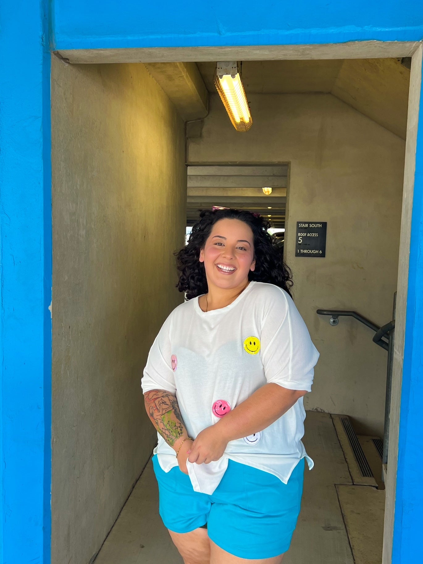 Smiley Oversized Top (1XL-2XL)