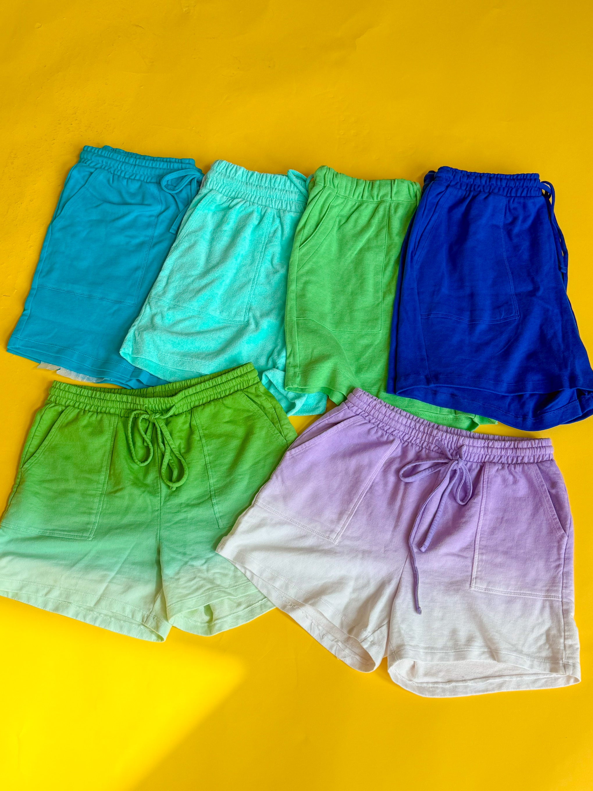 COMFY LOUNGE SHORTS (S-3XL)