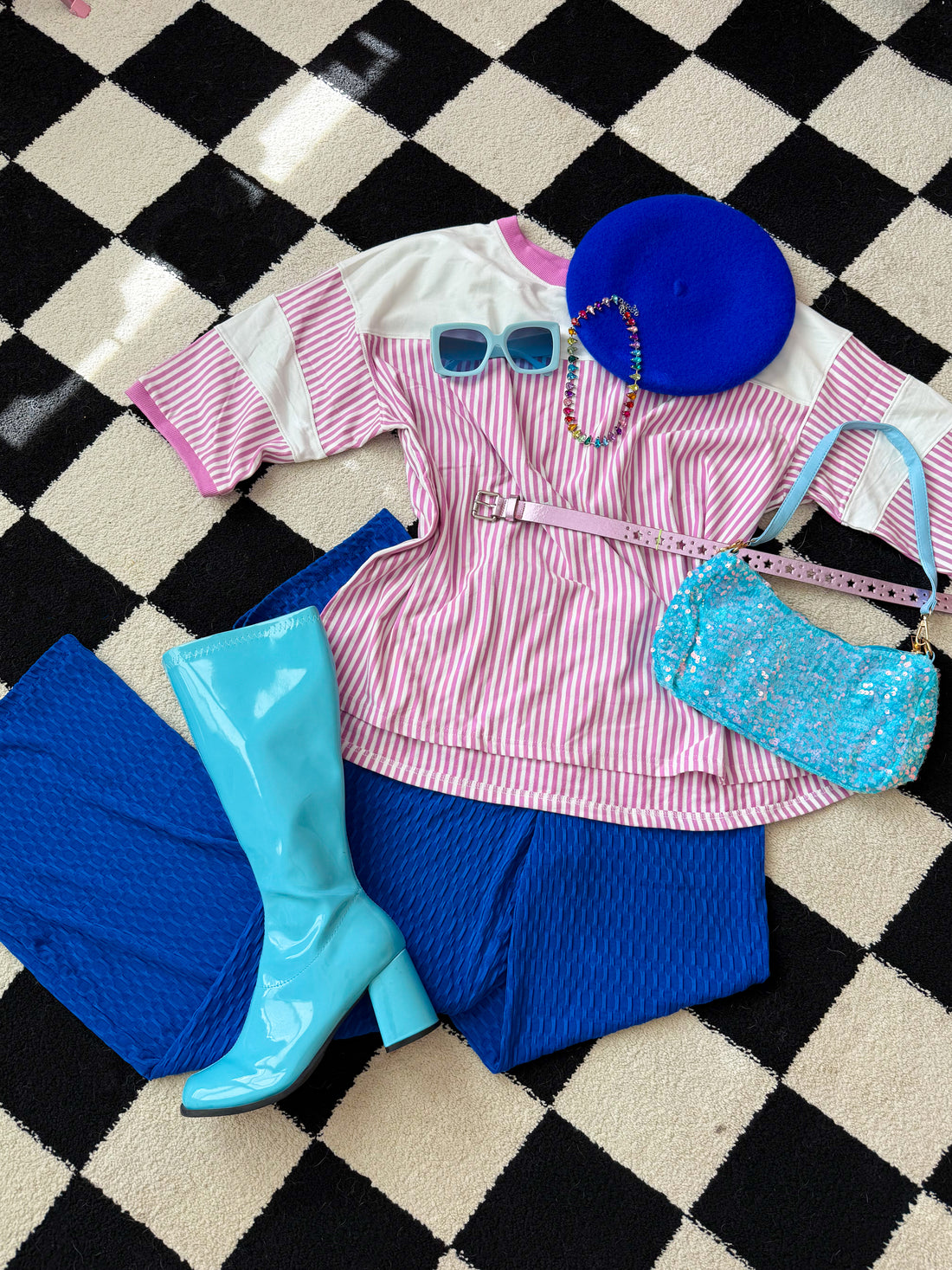 A Summer in Paris Outfit Bundle (S-3X)