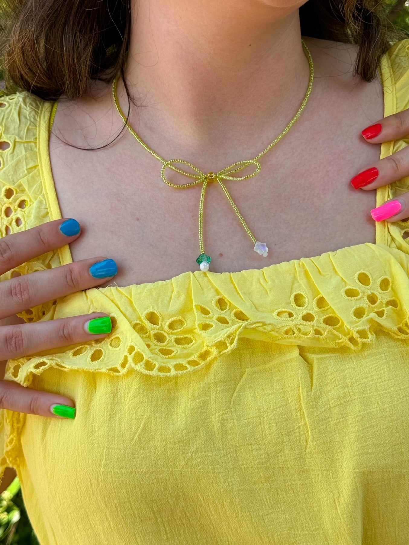 Put a Bow On It Green Necklace