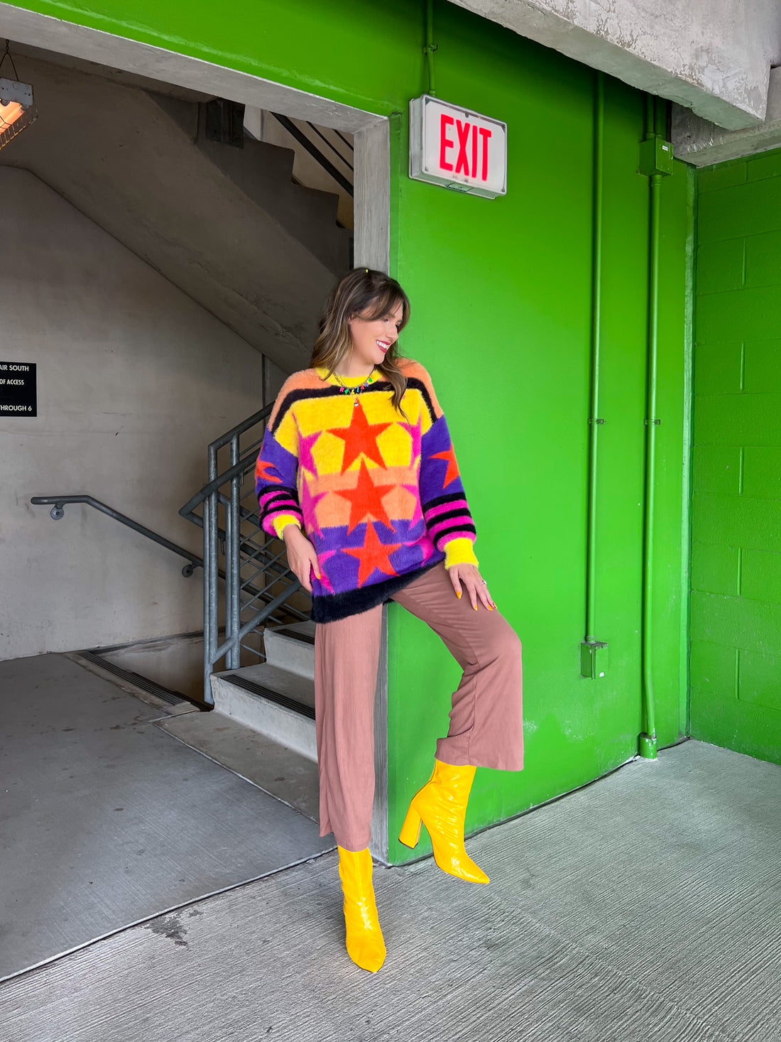 Groovy Capri Pants in Mocha (large)