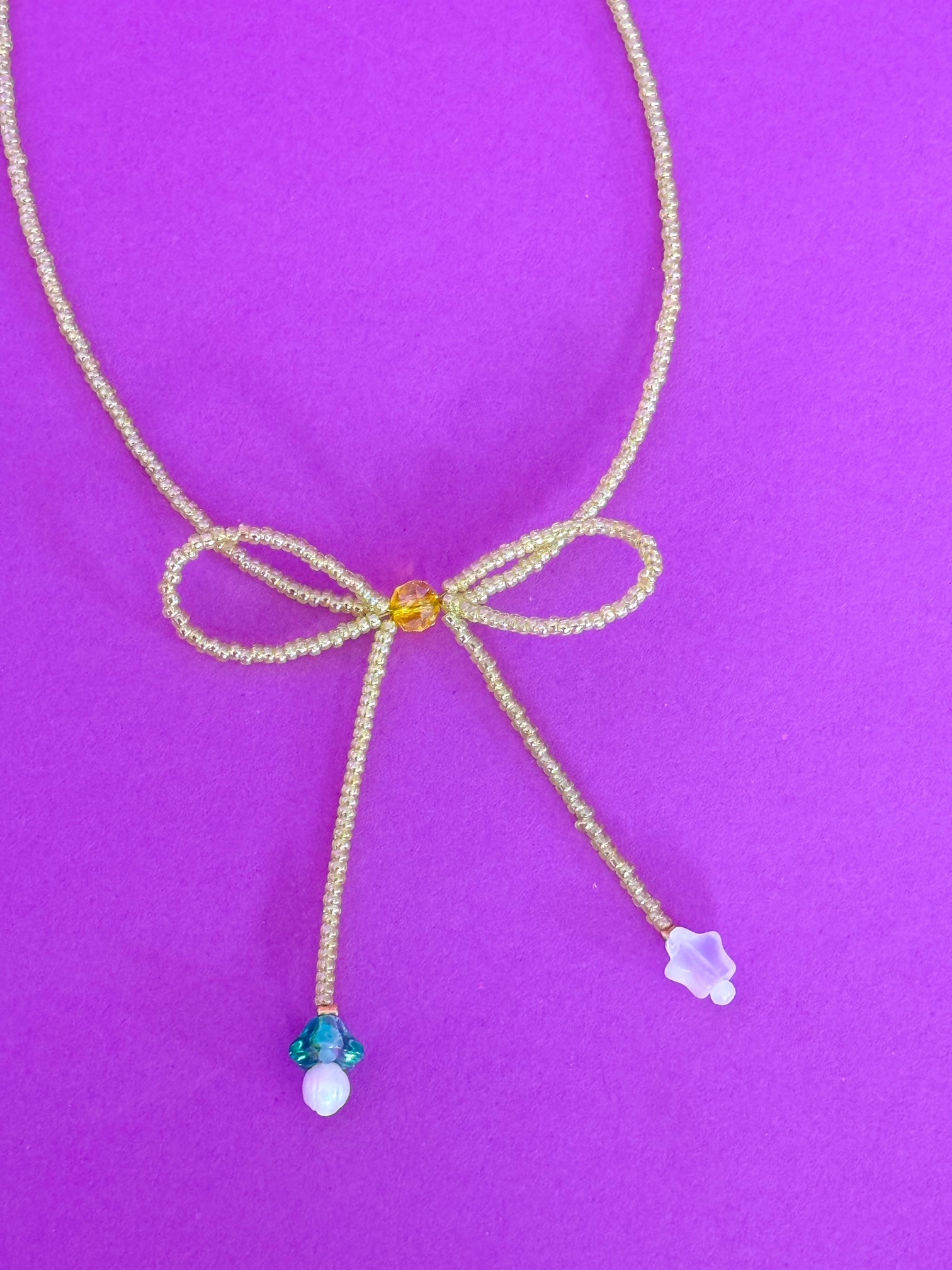 Put a Bow On It Green Necklace