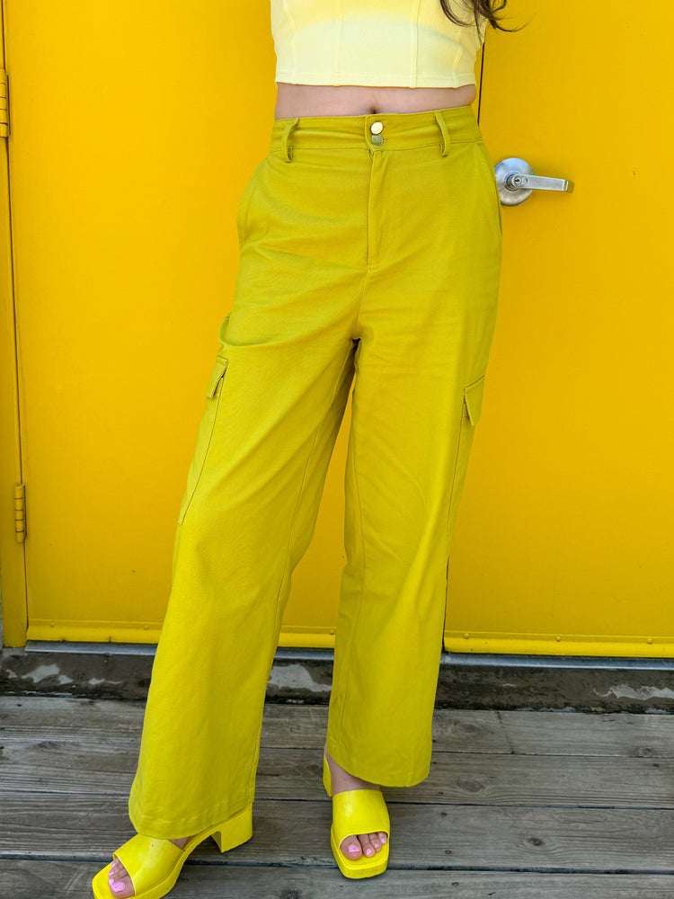 Phoenix Cargos in Green (S-3XL)