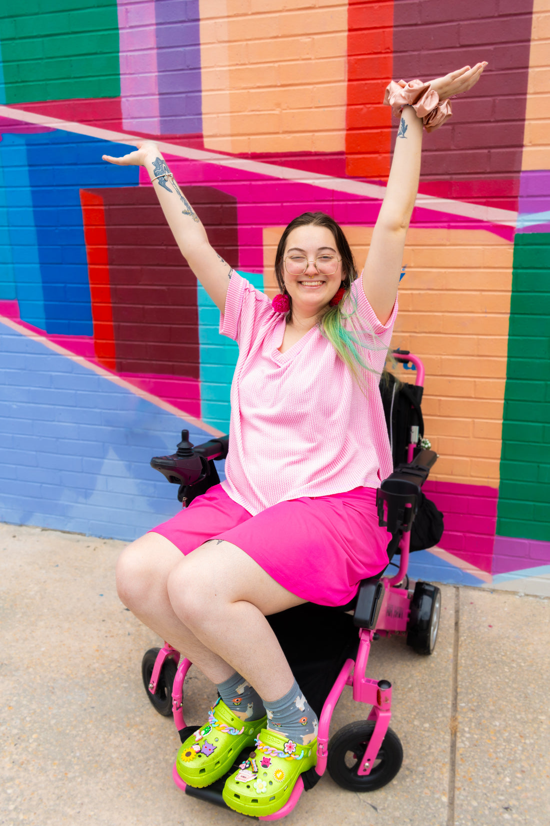 Candy Pink V-neck (S-3XL)