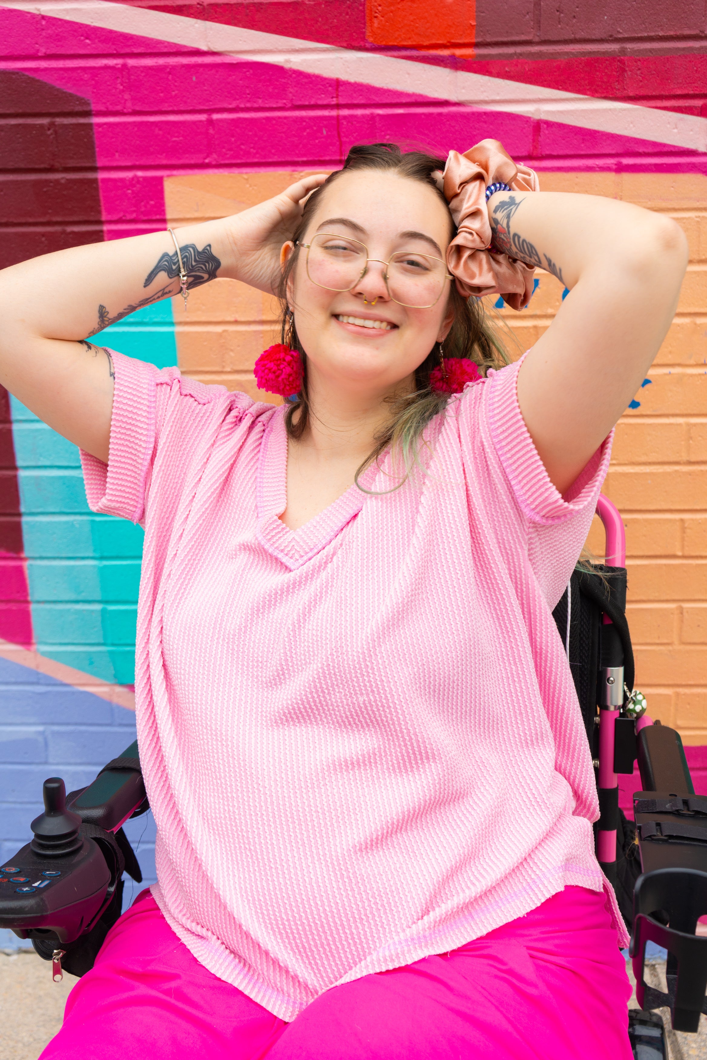 Candy Pink V-neck (S-3XL)