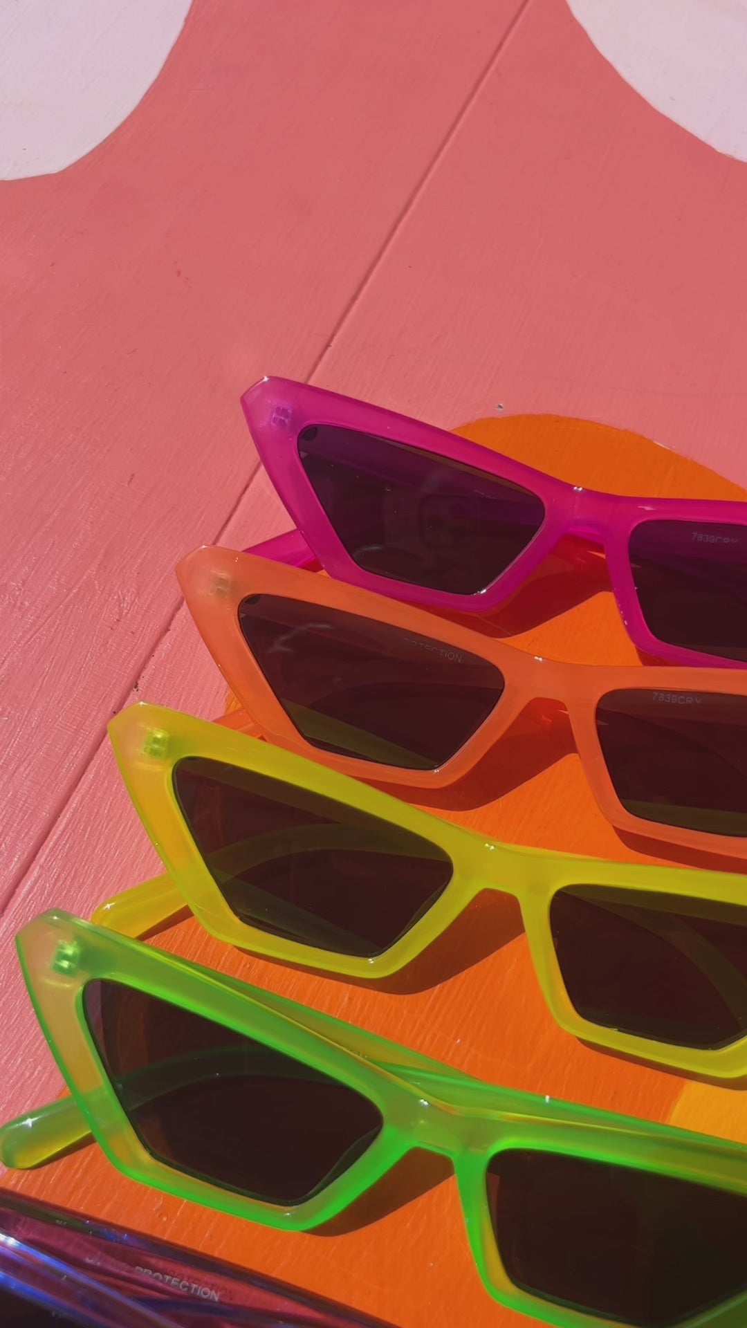 Retro Cat Eye Sunglasses