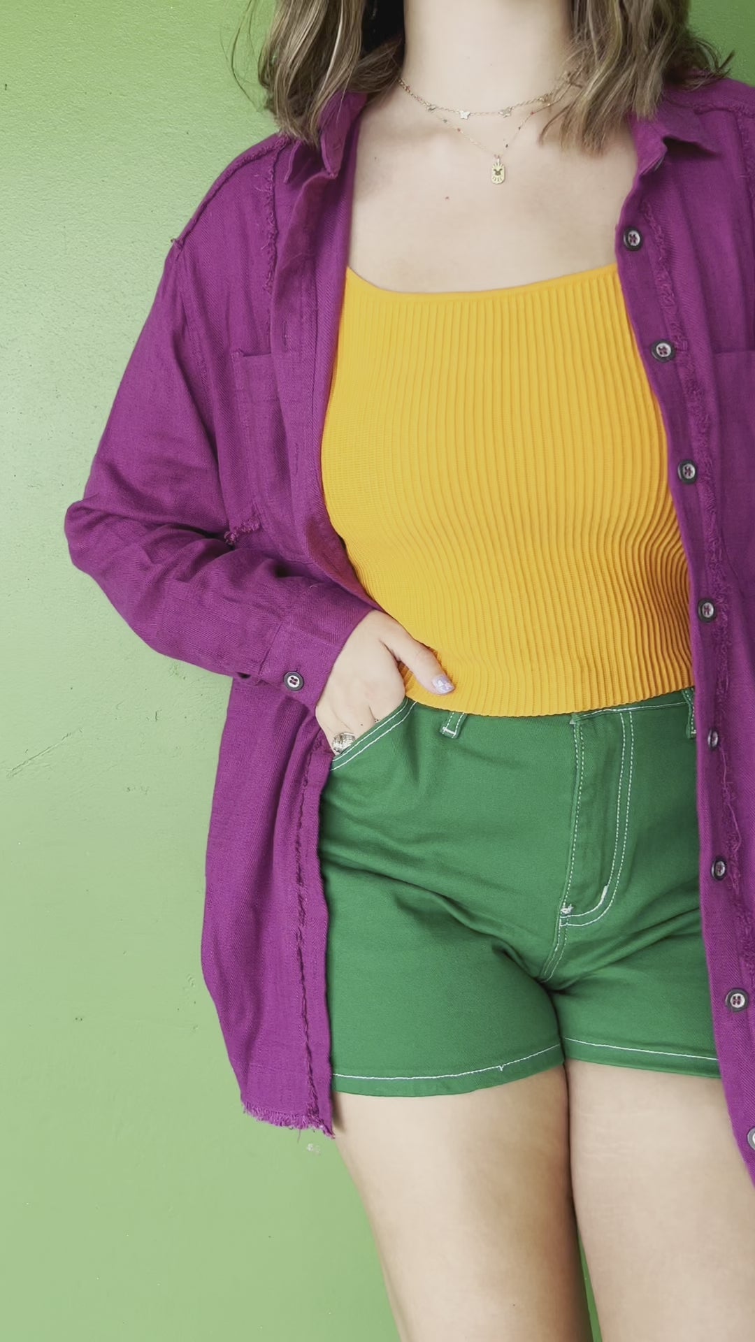 Happier than Ever Shorts in Green (S-3XL)