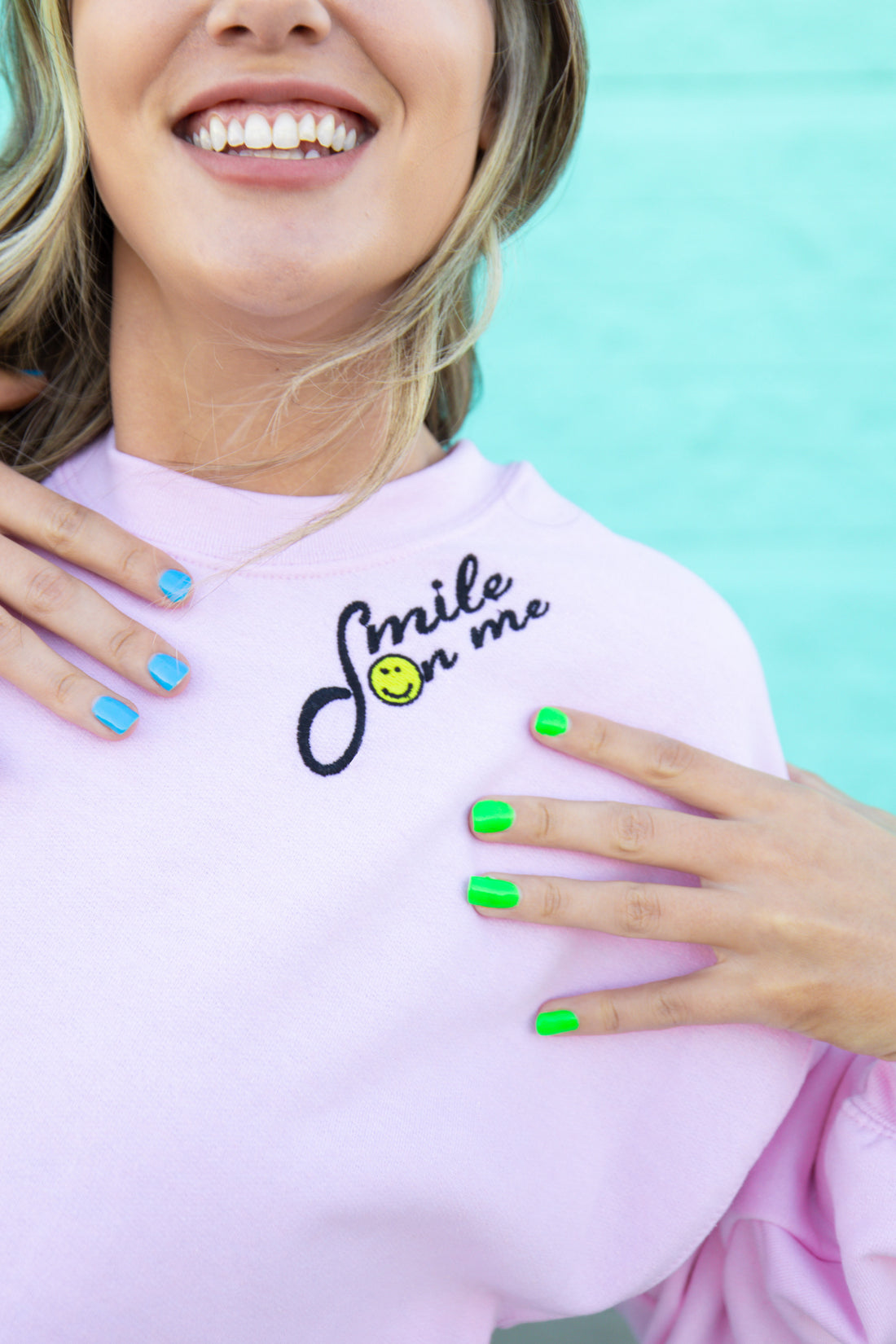Smile On Me Pink Crewneck (S-L)